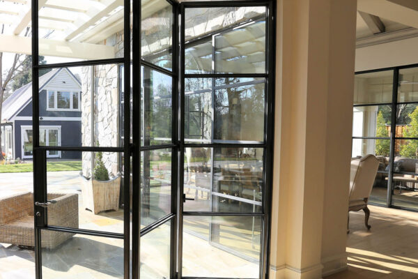 jada-windows-steel-three-panel-folding-door